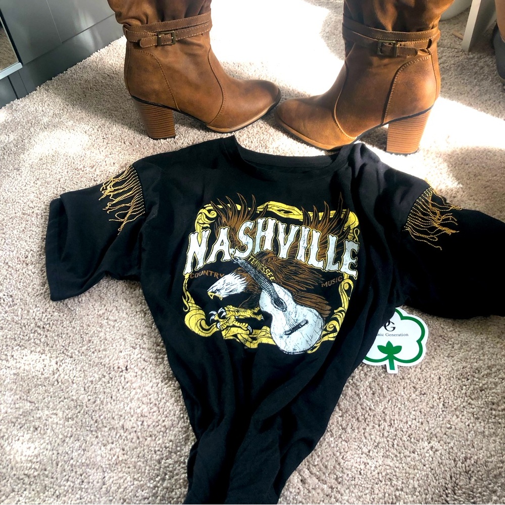 Nashville Country Music Tee w/Tassels